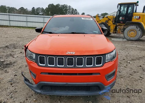 2017 Jeep Compass Sport z USA, uszkodzony, nr VIN 3C4NJCAB8HT659771